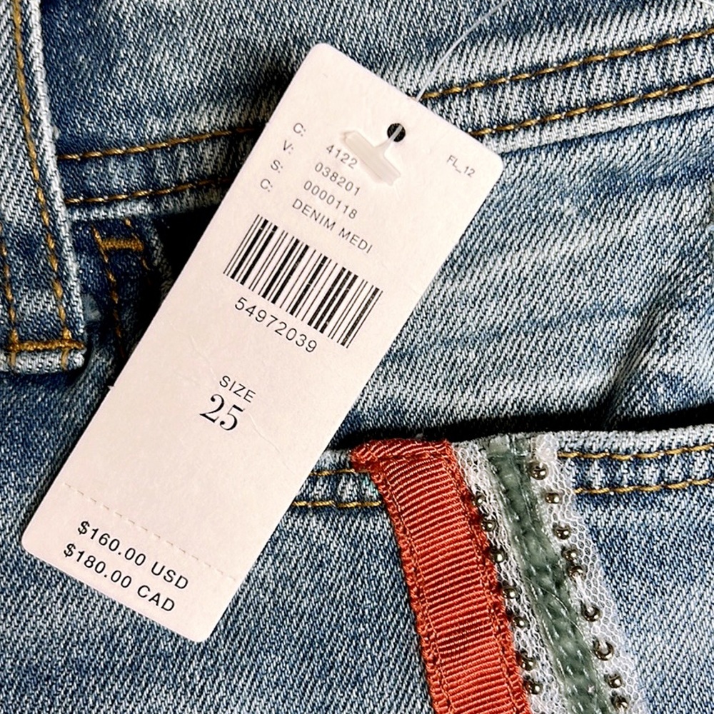 NEW Anthropologie Pilcro Slim Boyfriend Straight Leg Embellished Denim Jeans 25 - Picture 9 of 12